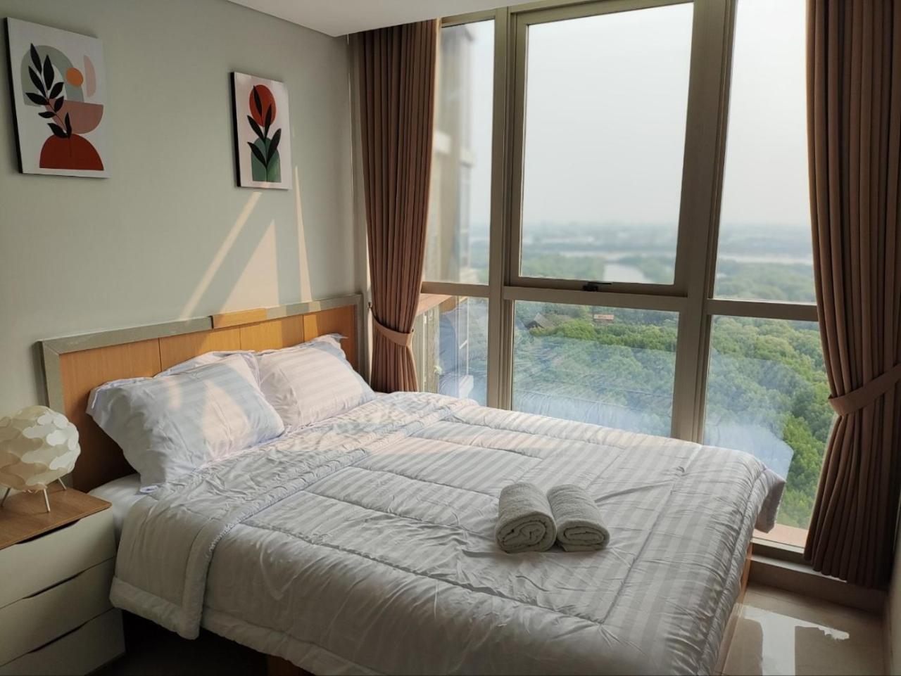 Gold Coast Pik Apartemen *